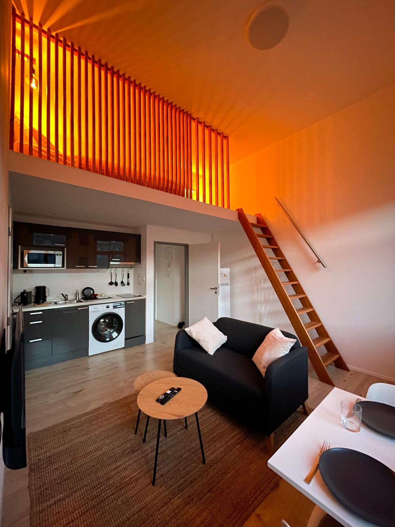Loft Maniny By Urban Apartments 프라하 외부 사진